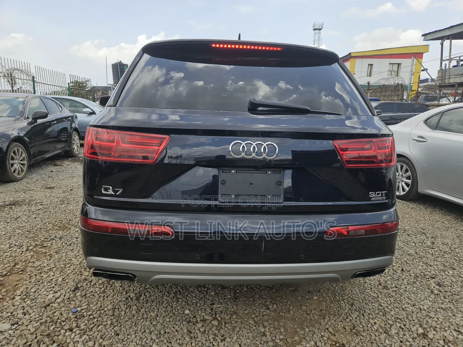 Audi Q7 3.0T Premium AWD quattro 2017 Blue