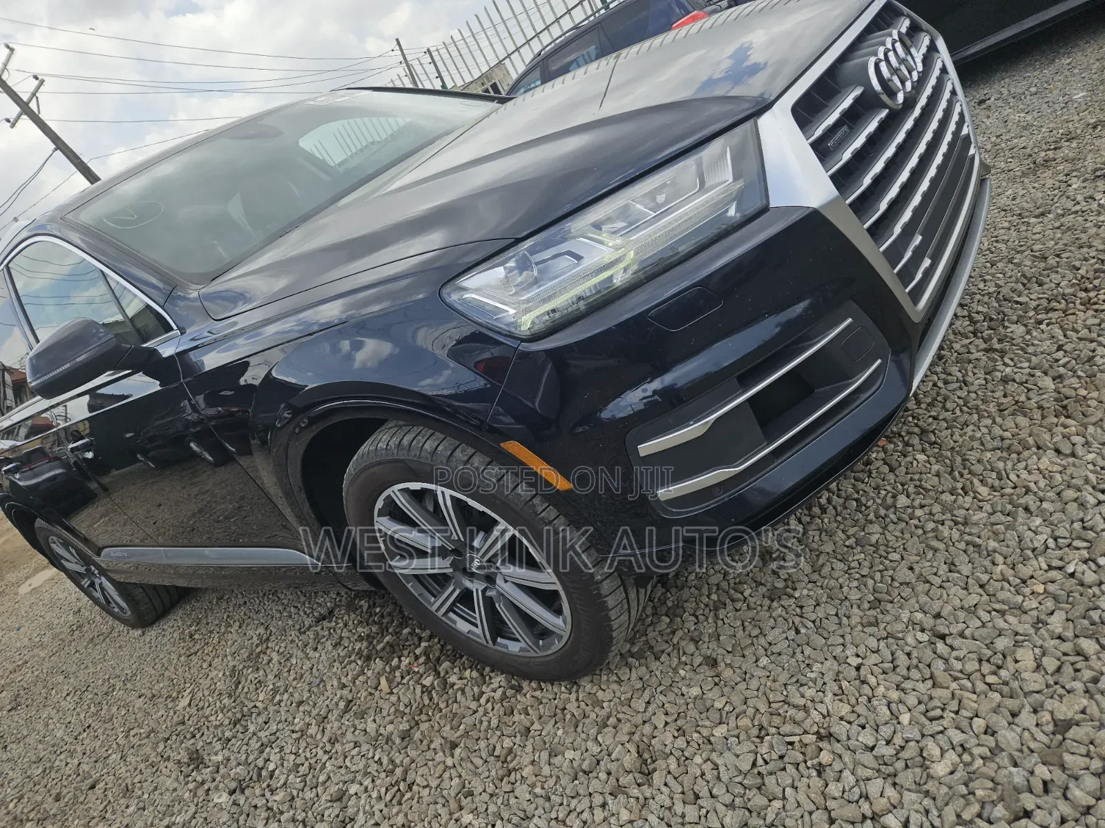 Audi Q7 3.0T Premium AWD quattro 2017 Blue
