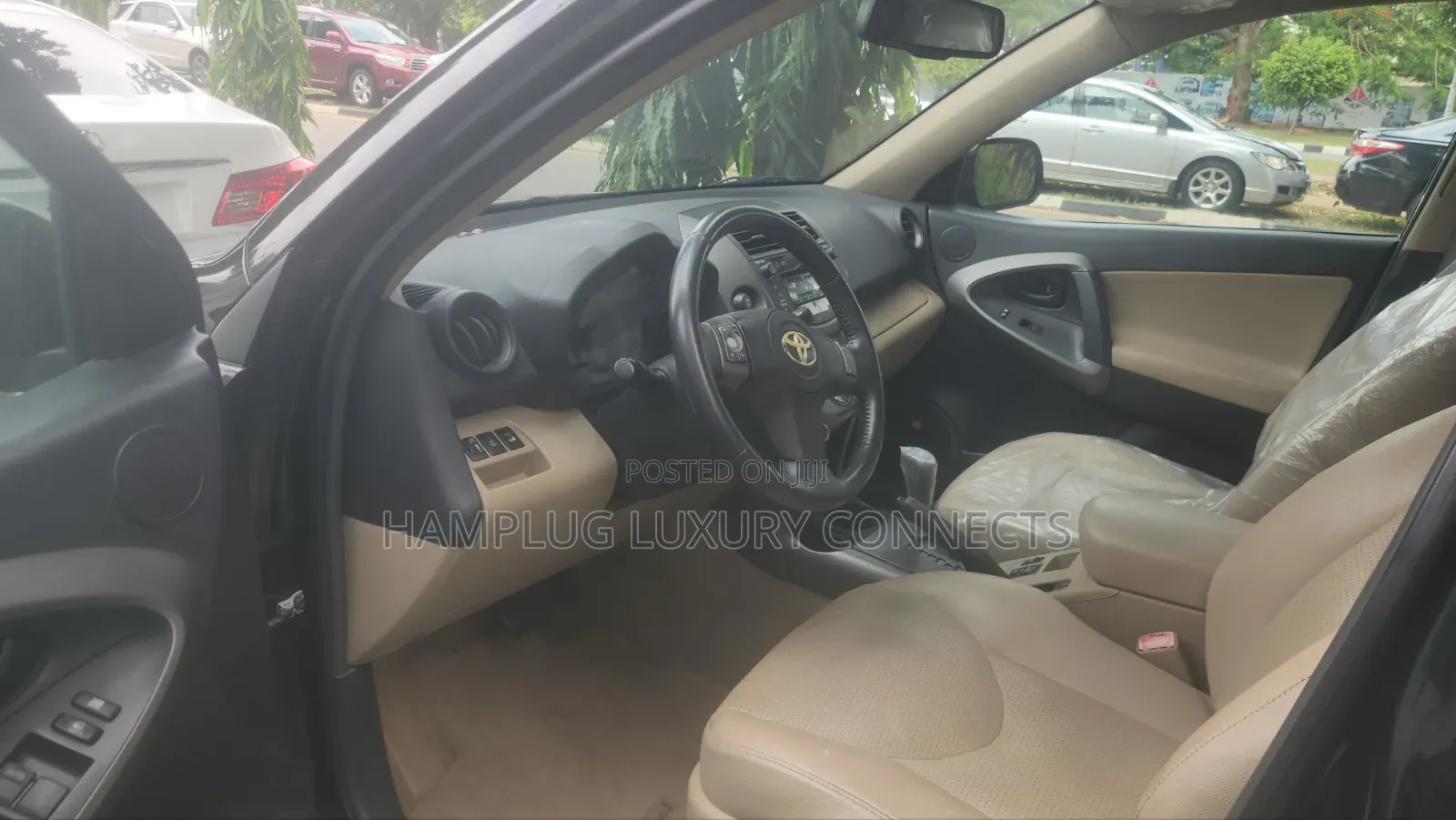 Toyota RAV4 2010 Black