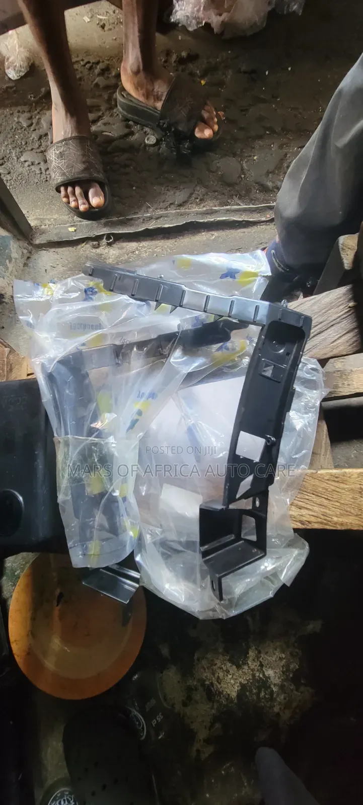 Bumper Clips Lincoln MKZ 2015
