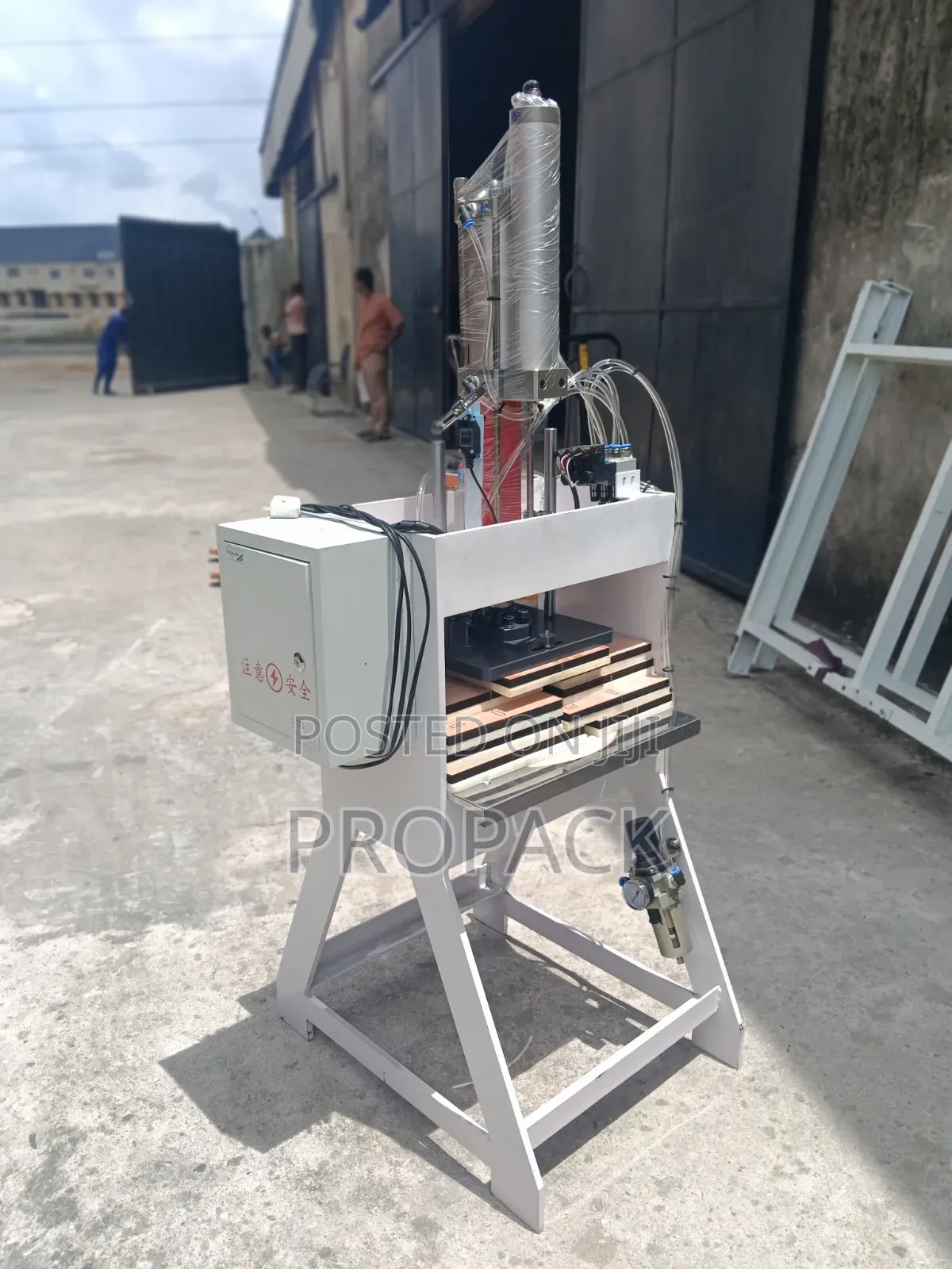 Pneumatic Punching Machine for Nylon Shopping Bag Handles