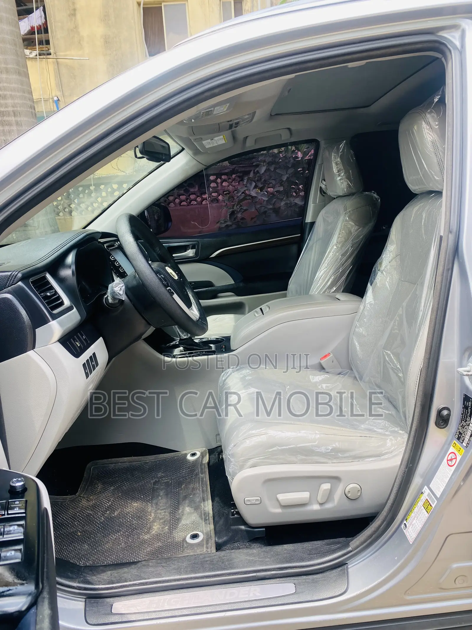 Toyota Highlander XLE 4x2 V6 (3.5L 6cyl 8A) 2017 Blue