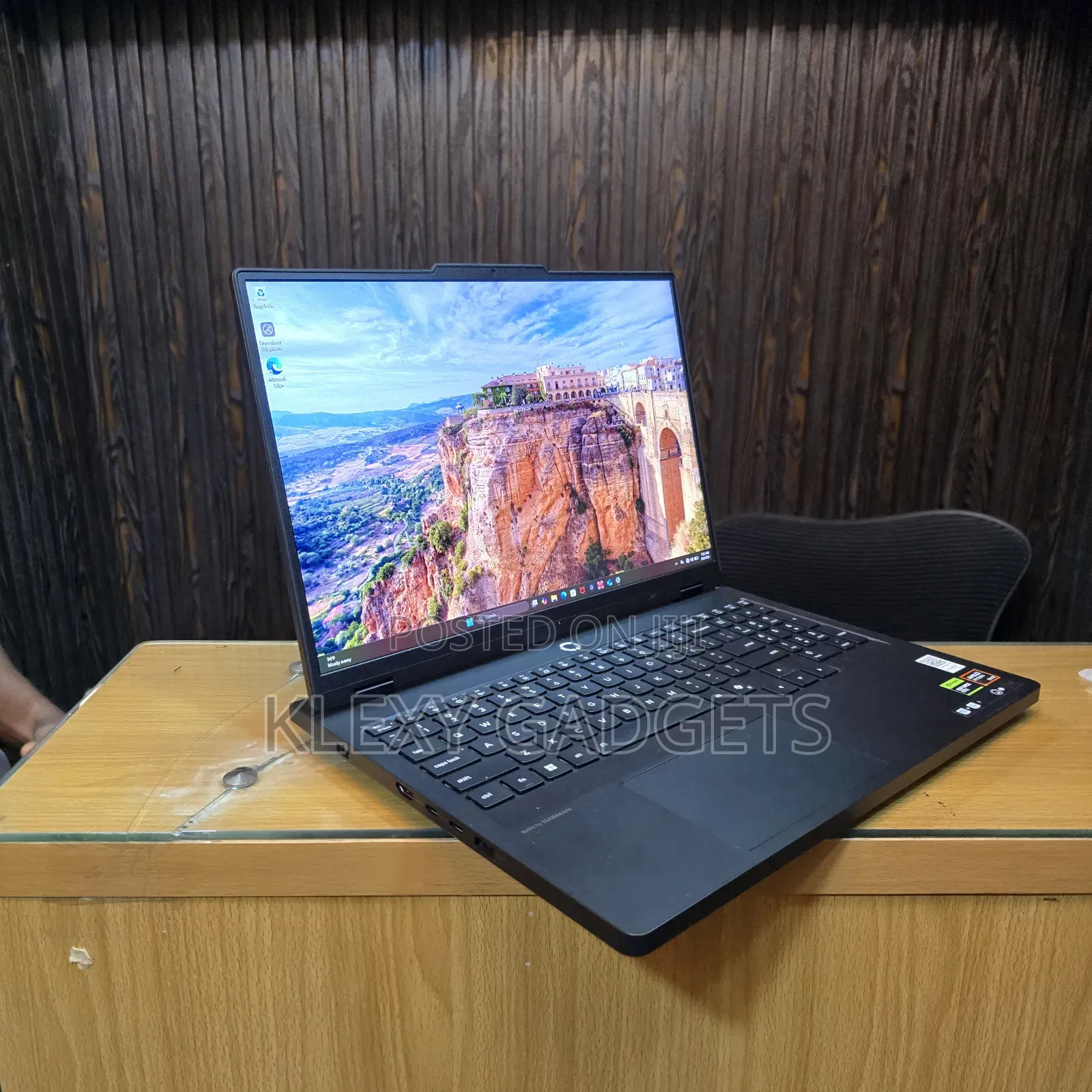 Laptop Lenovo Legion 5 16GB AMD Ryzen 9 SSD 1T