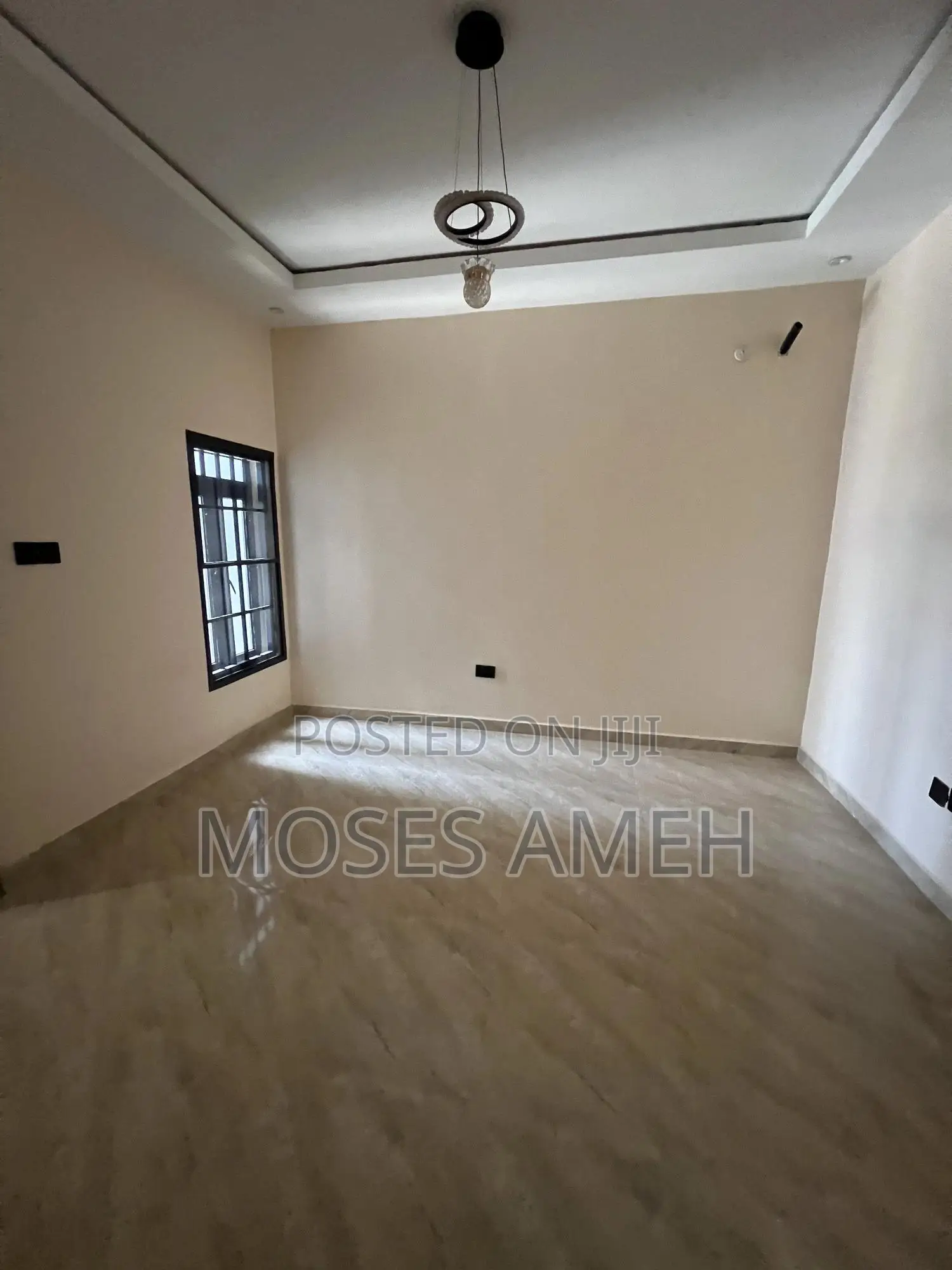 4bdrm Townhouse/Terrace in Mabushi for sale