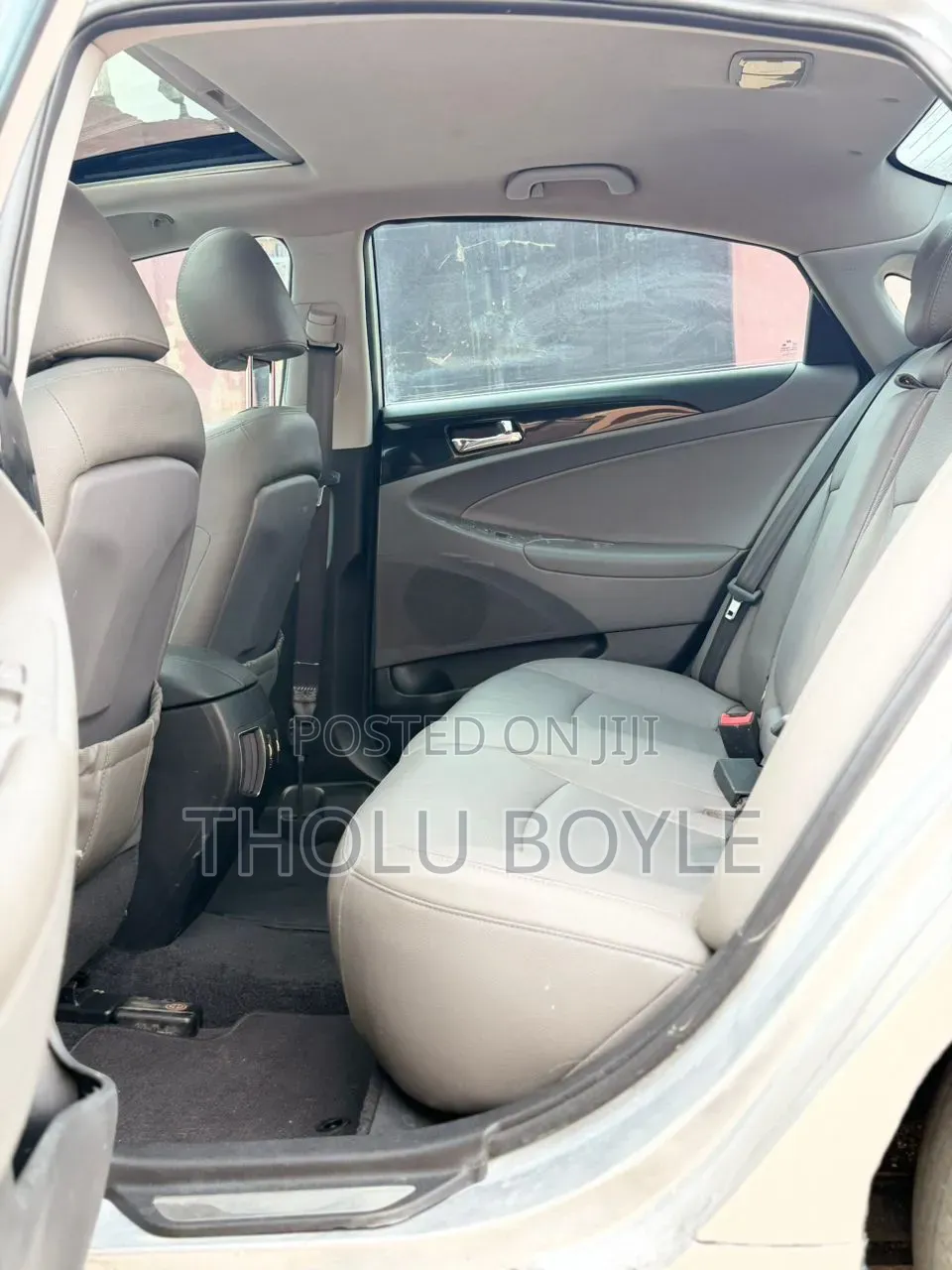 Hyundai Sonata Limited Sedan FWD (2.4L 4cyl 6A) 2012 Silver