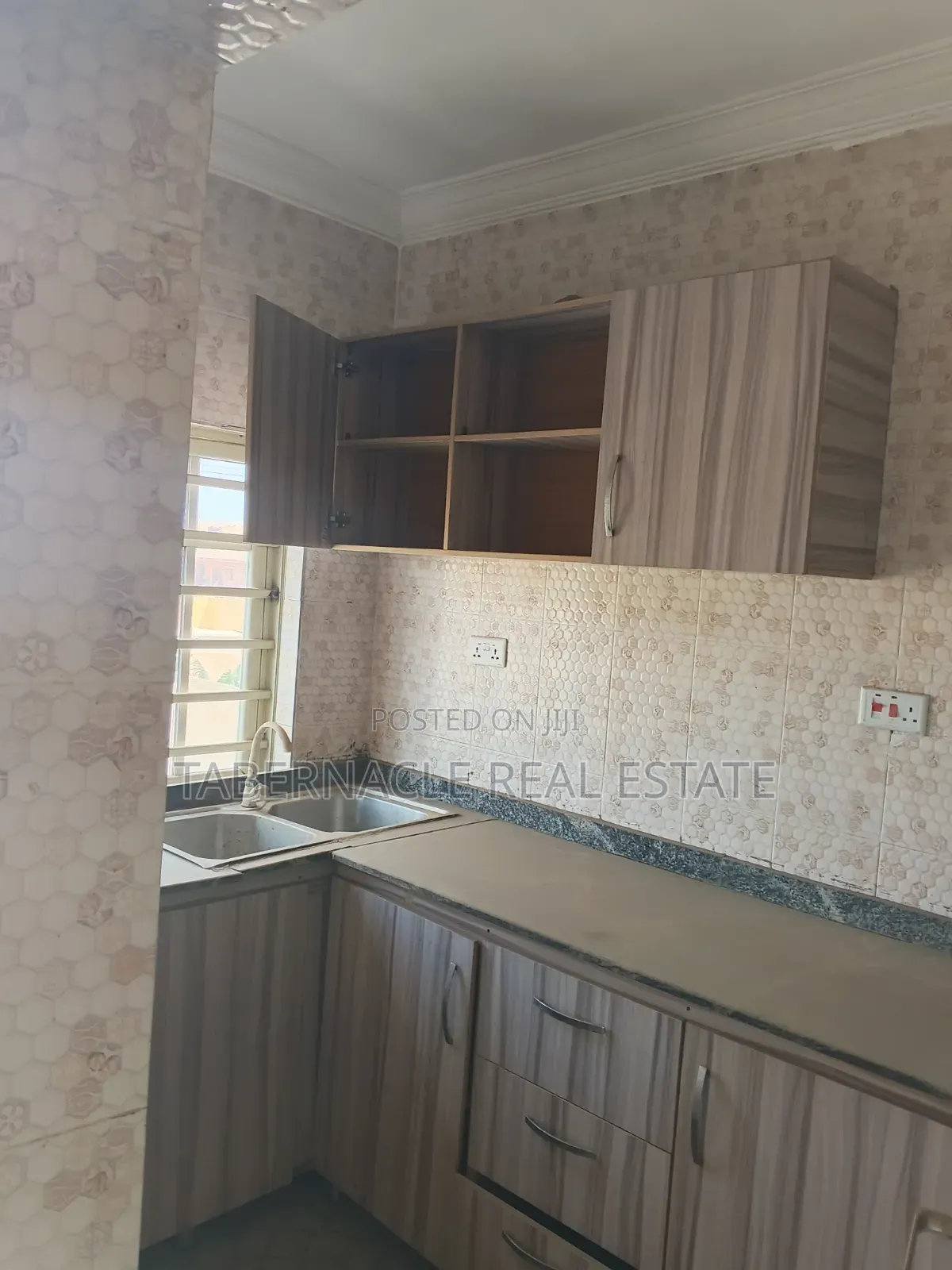2bdrm Apartment in Ayonnusi Estate, for rent