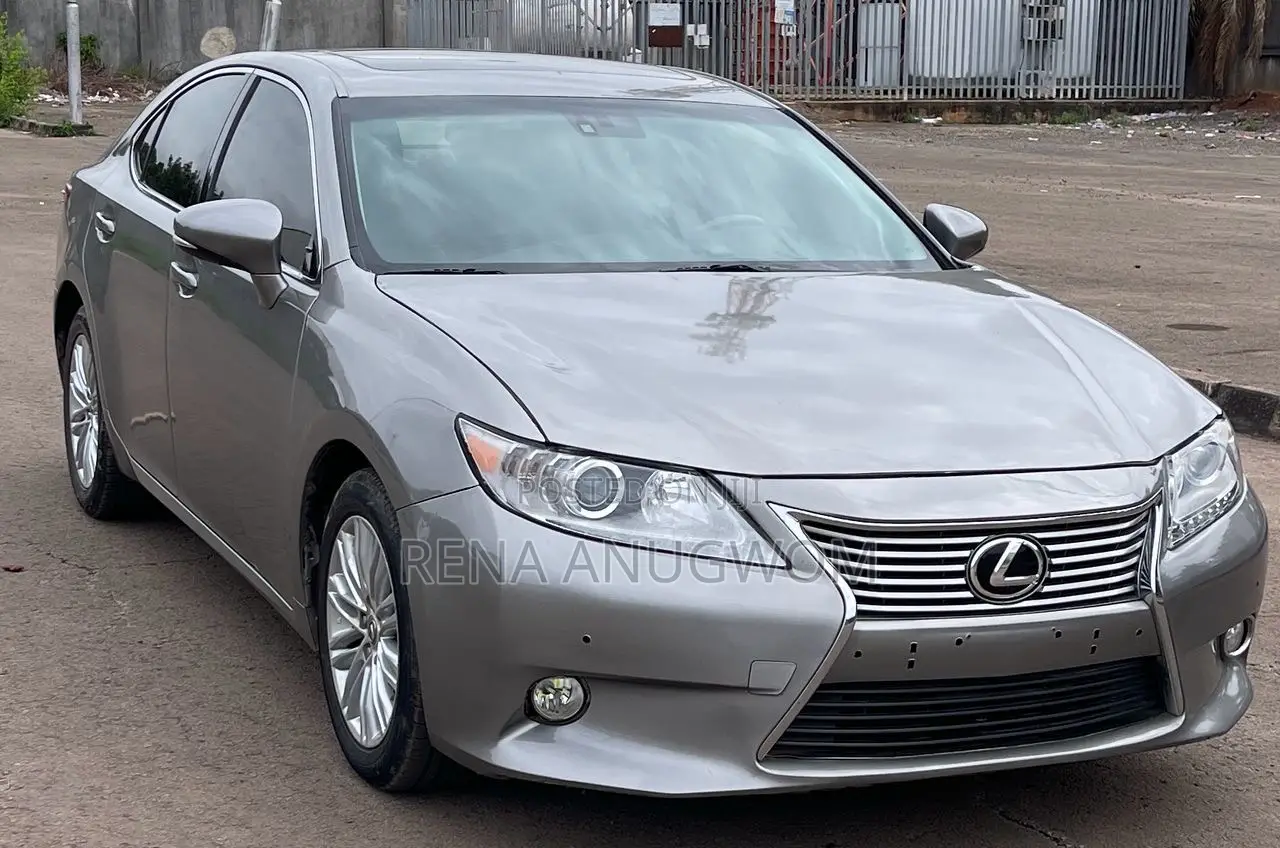 Lexus ES 2016 Silver