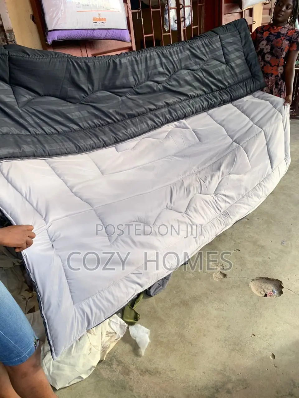 2 Face Reversible 100% Pure Polish Double Fiber Duvet Set (6x6)
