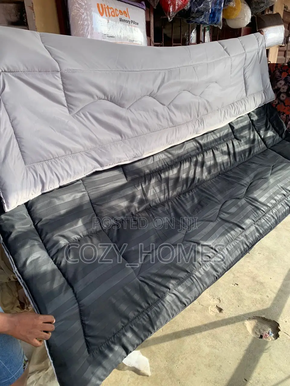 2 Face Reversible 100% Pure Polish Double Fiber Duvet Set (6x6)