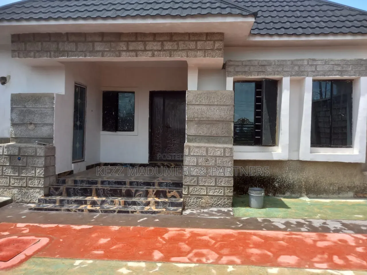 4bdrm Bungalow in At A Housing Estate for sale