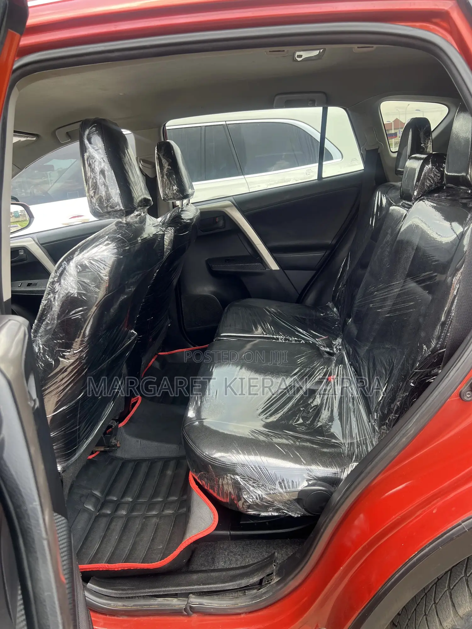 Toyota RAV4 2016 Orange