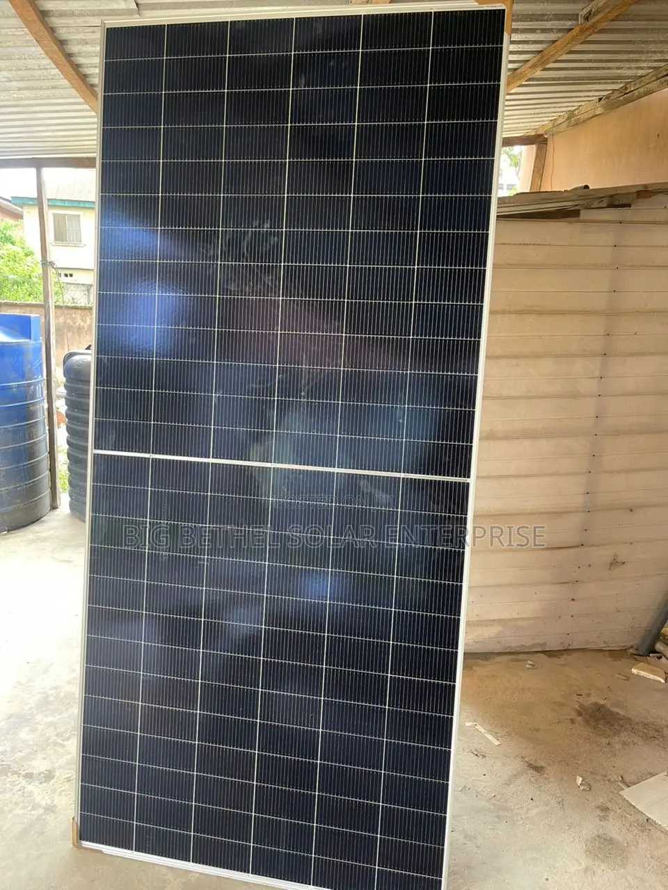 650w Ja Solar Mono Baifcal Halfcult Solar Panel