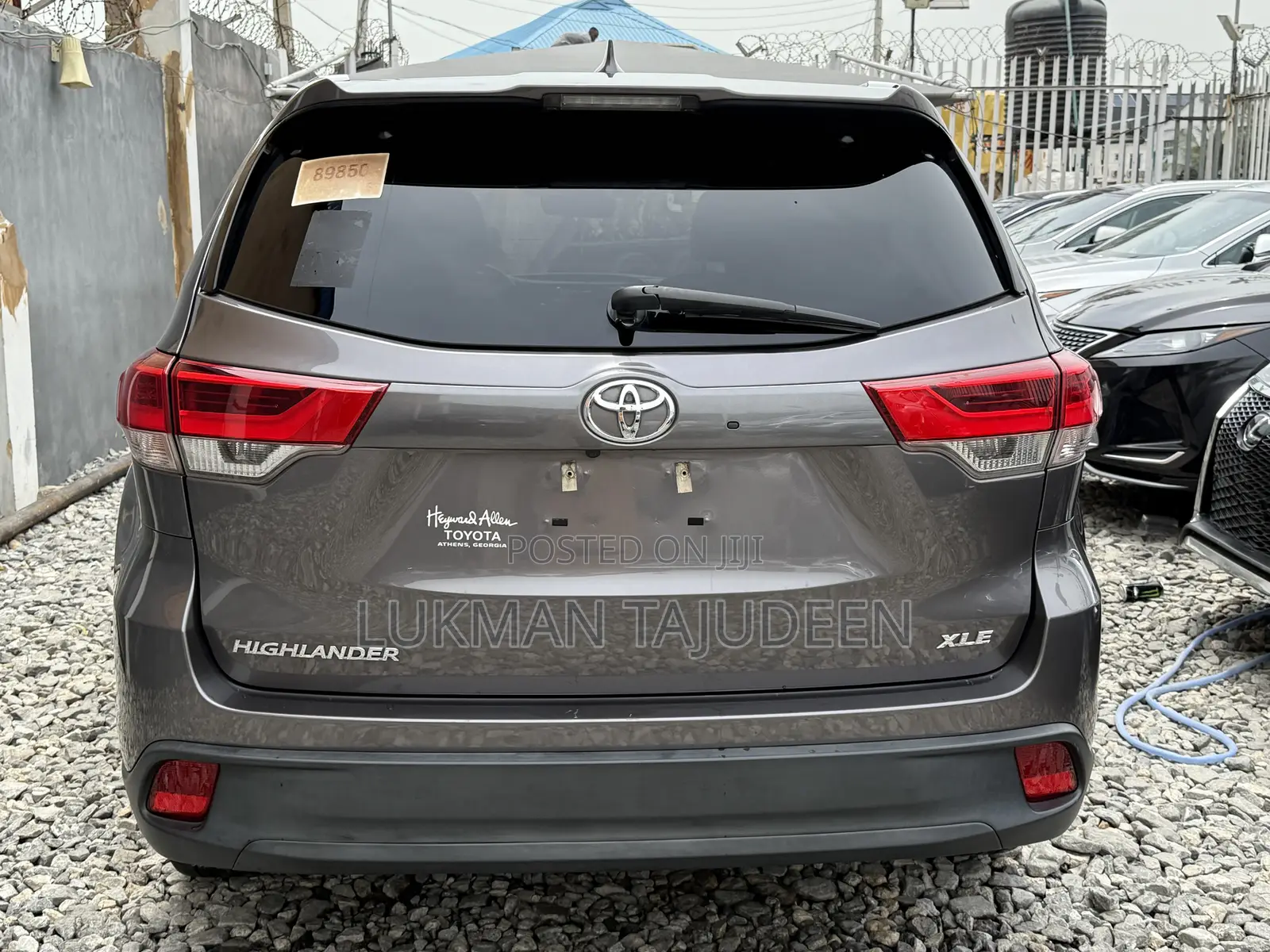 Toyota Highlander XLE 2019 Gray