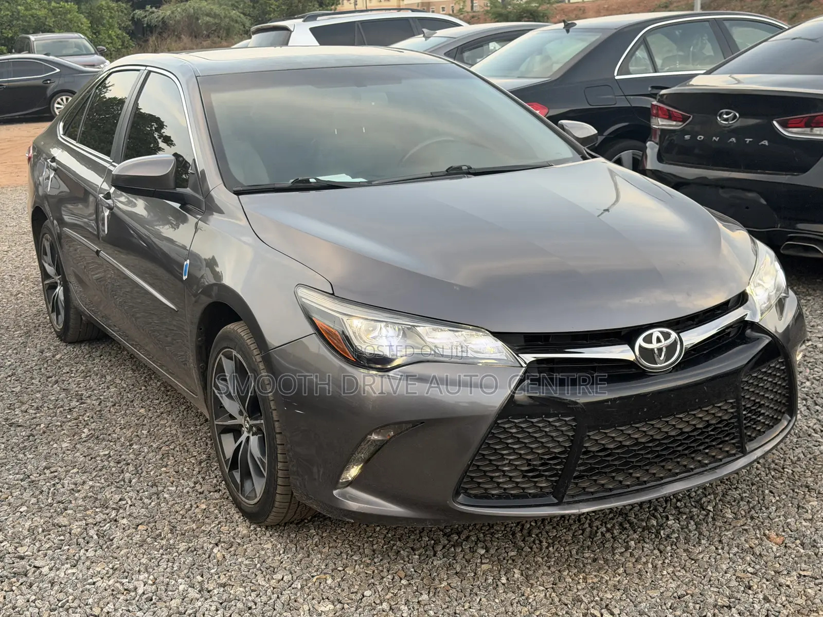 Toyota Camry XSE V6 4dr Sedan (3.5L 6cyl 6A) 2016 Gray