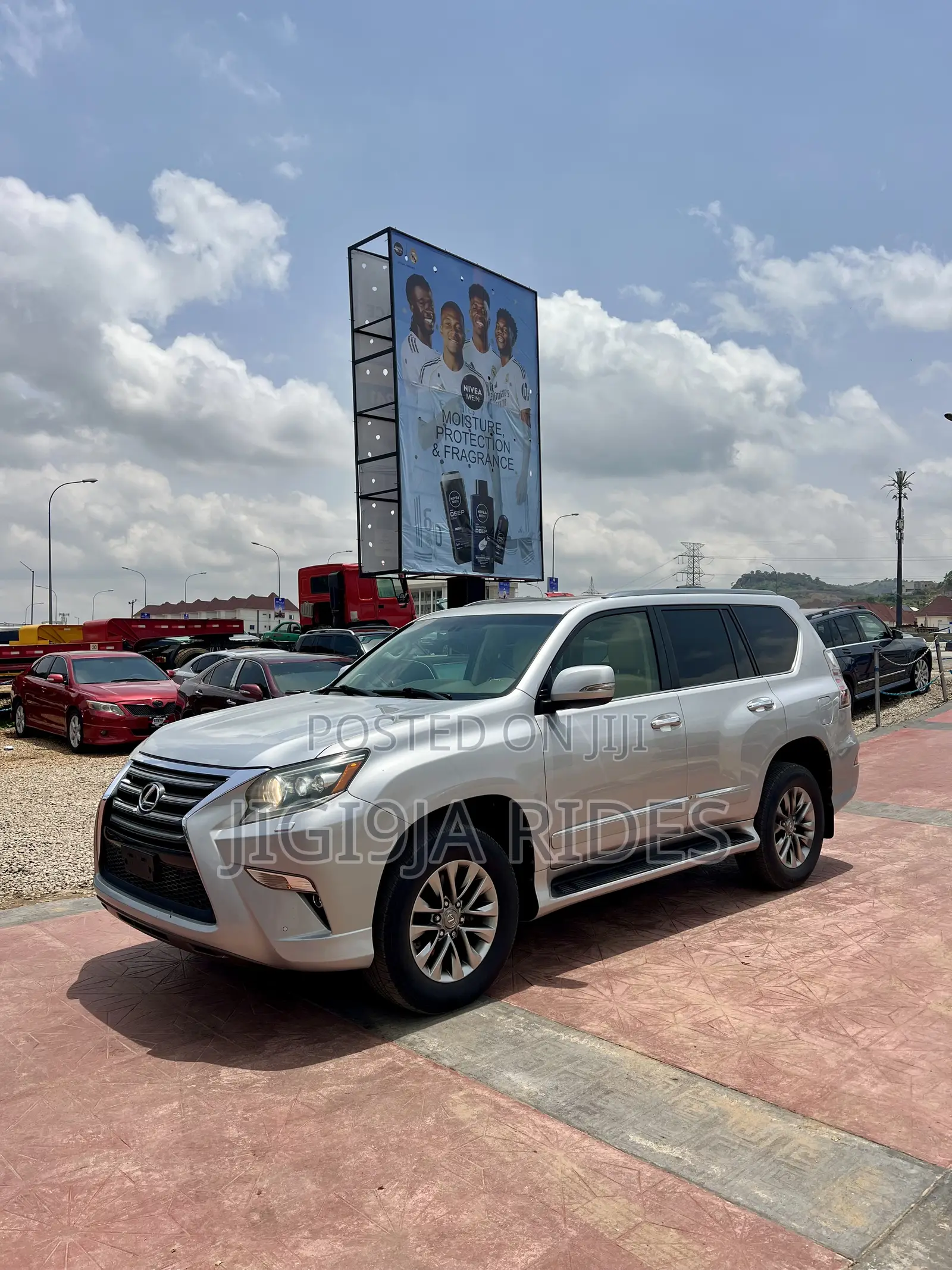 Lexus GX 2015 Silver