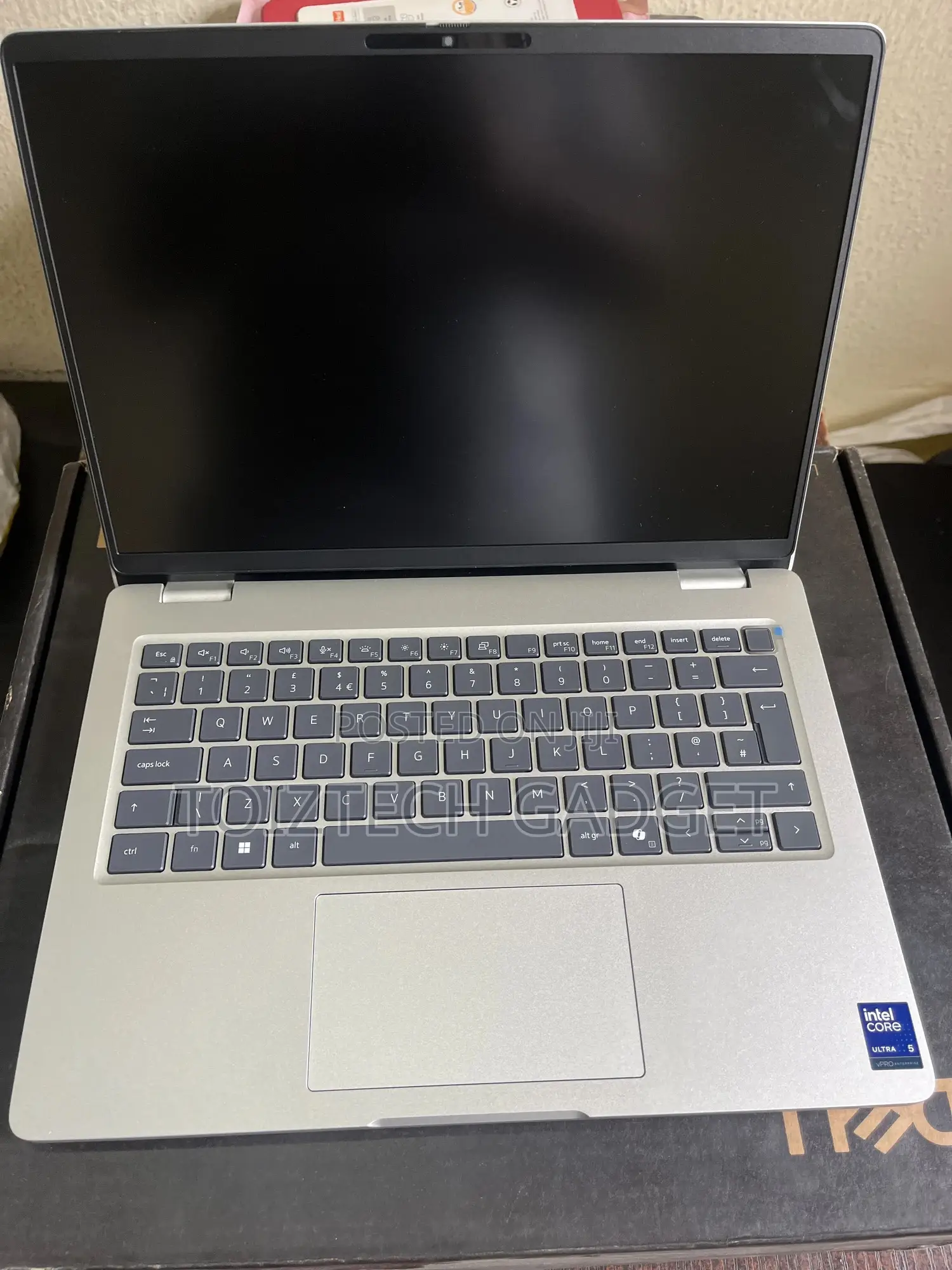 Laptop Dell Pro 14 16GB Intel Core Ultra 5 SSD 512GB