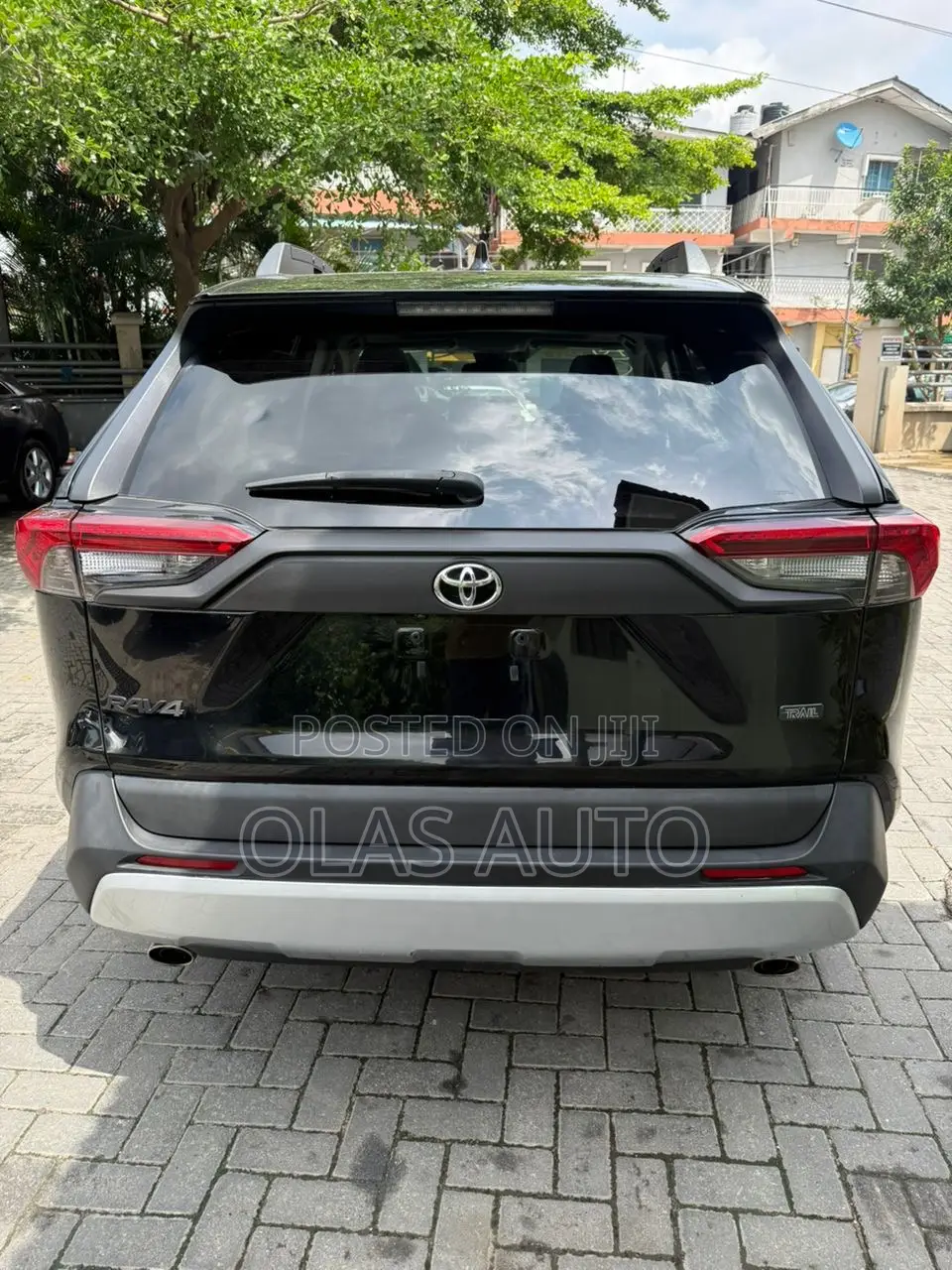 Toyota RAV4 XLE Premium AWD 2019 Black