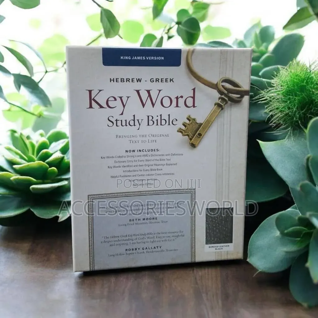 KJV Hebrew - Greek Key Word Study Bible Published by Amg Publishers