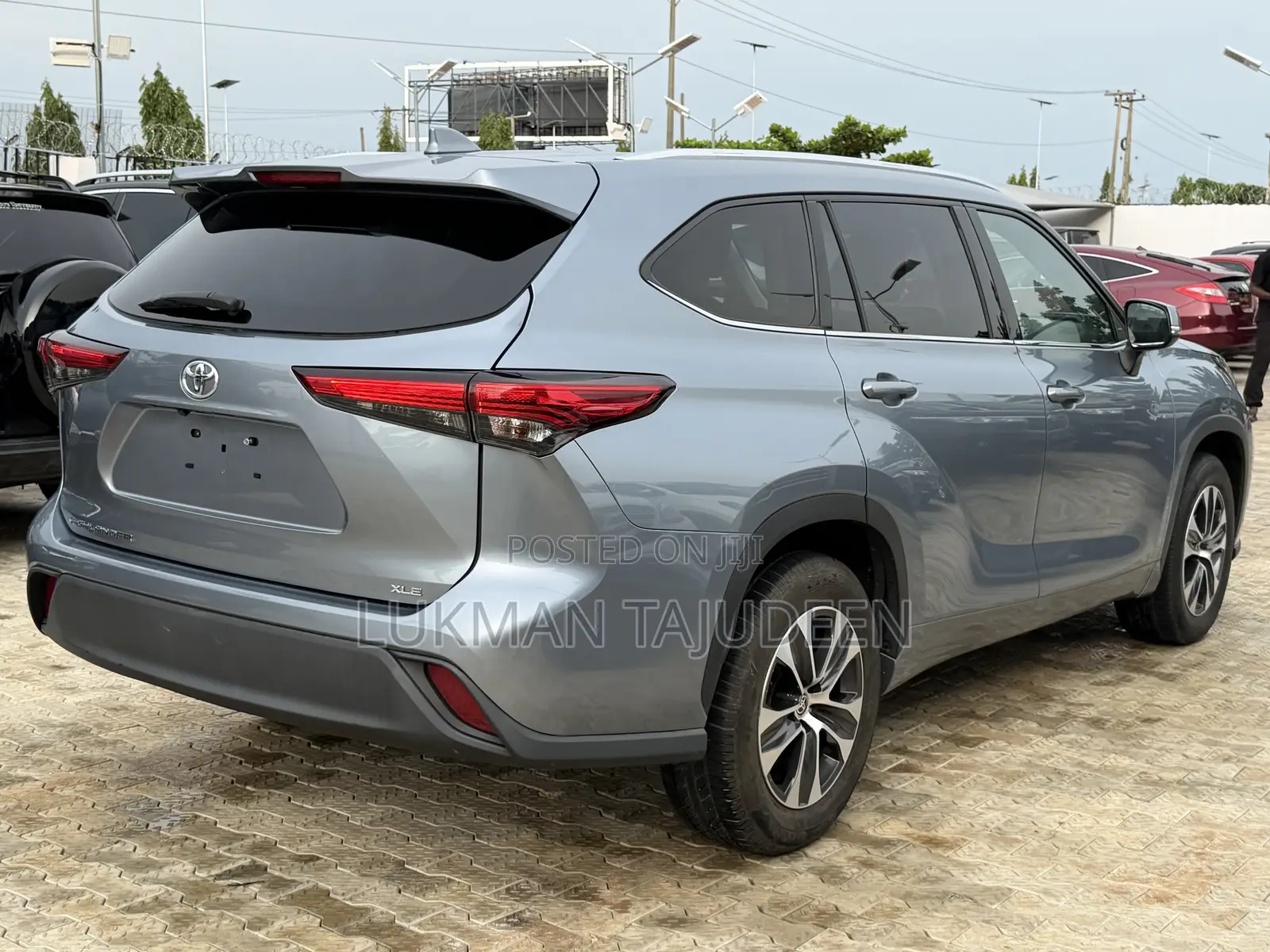 Toyota Highlander XLE FWD 2020 Black
