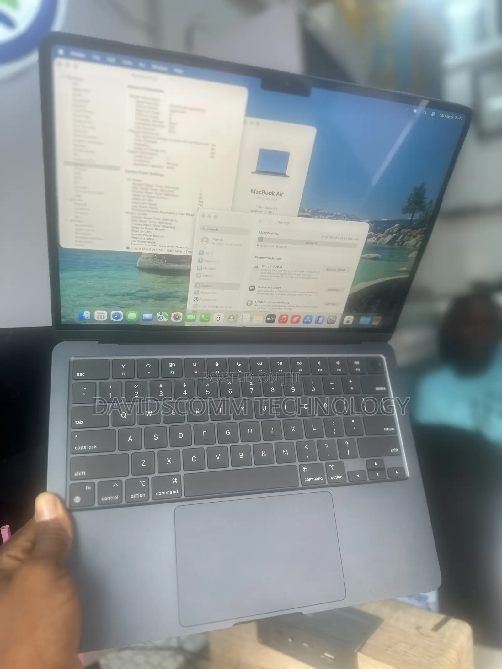 Laptop Apple MacBook Air 2024 M3 13-inch 16GB Apple M3 SSD 512GB