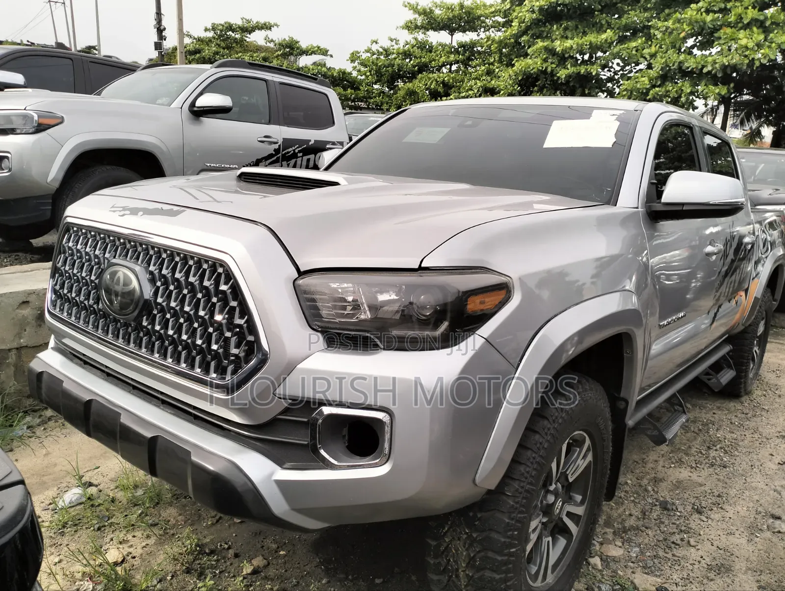 Toyota Tacoma 2019 Silver