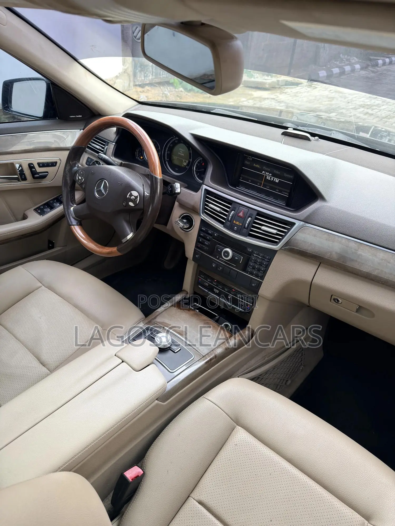 Mercedes-Benz E350 2010 Black