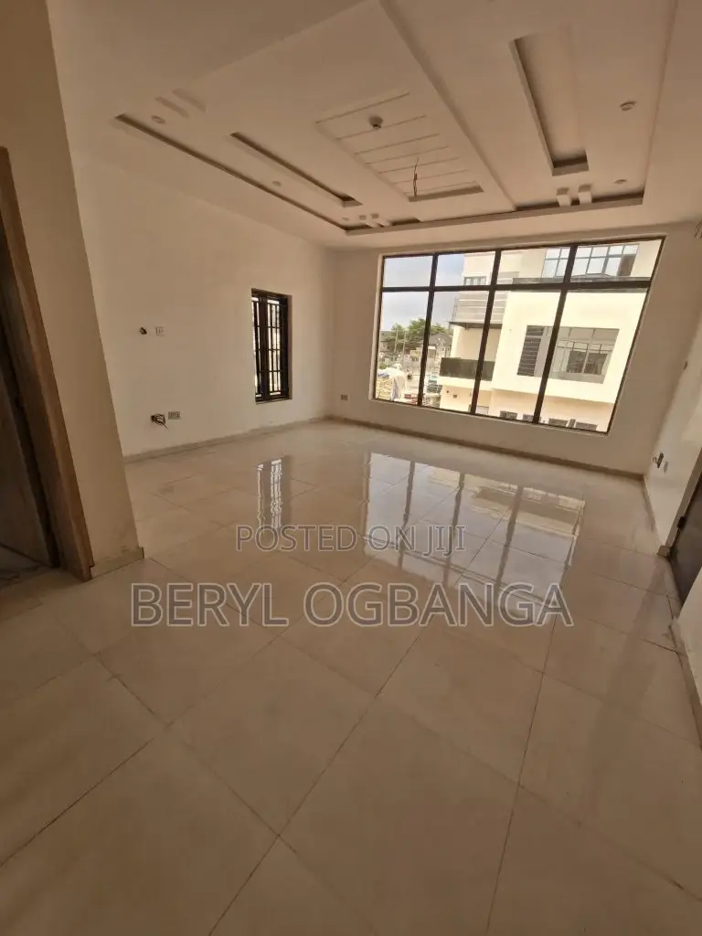 4bdrm Duplex in Ikate for sale