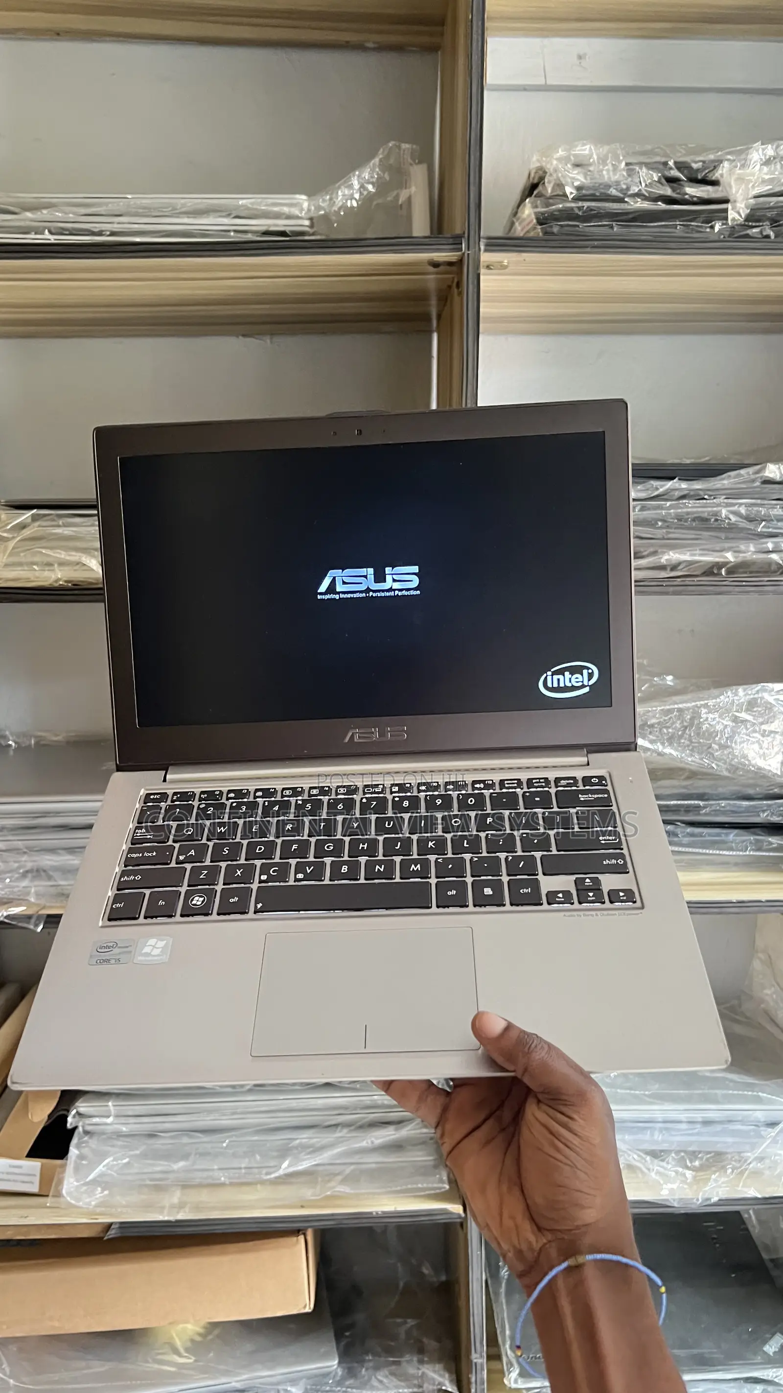 Laptop Asus ZenBook UX32VD 6GB Intel Core i5 HDD 500GB