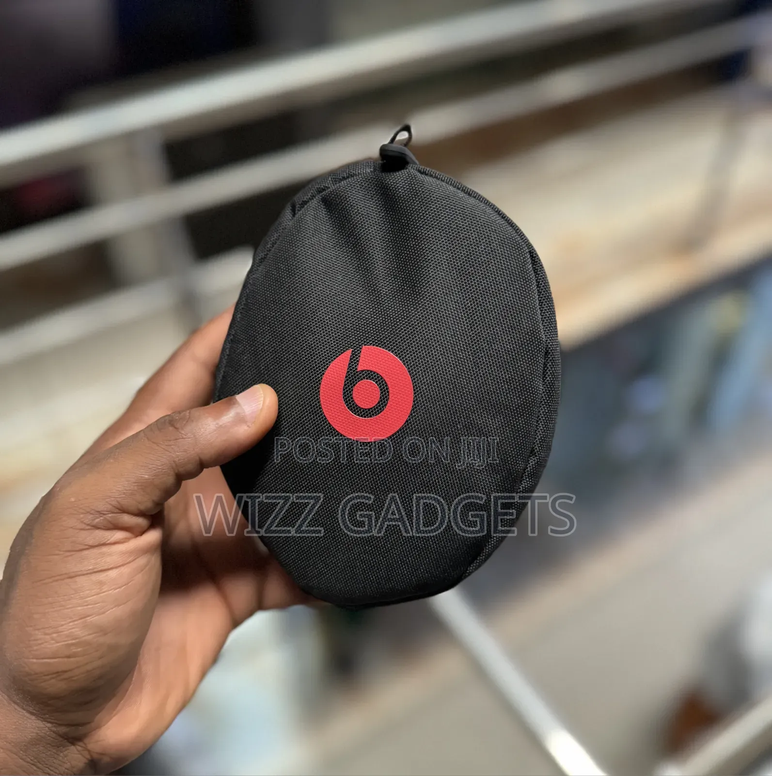 Beats Solo 3 Wireless Headphones (Red)