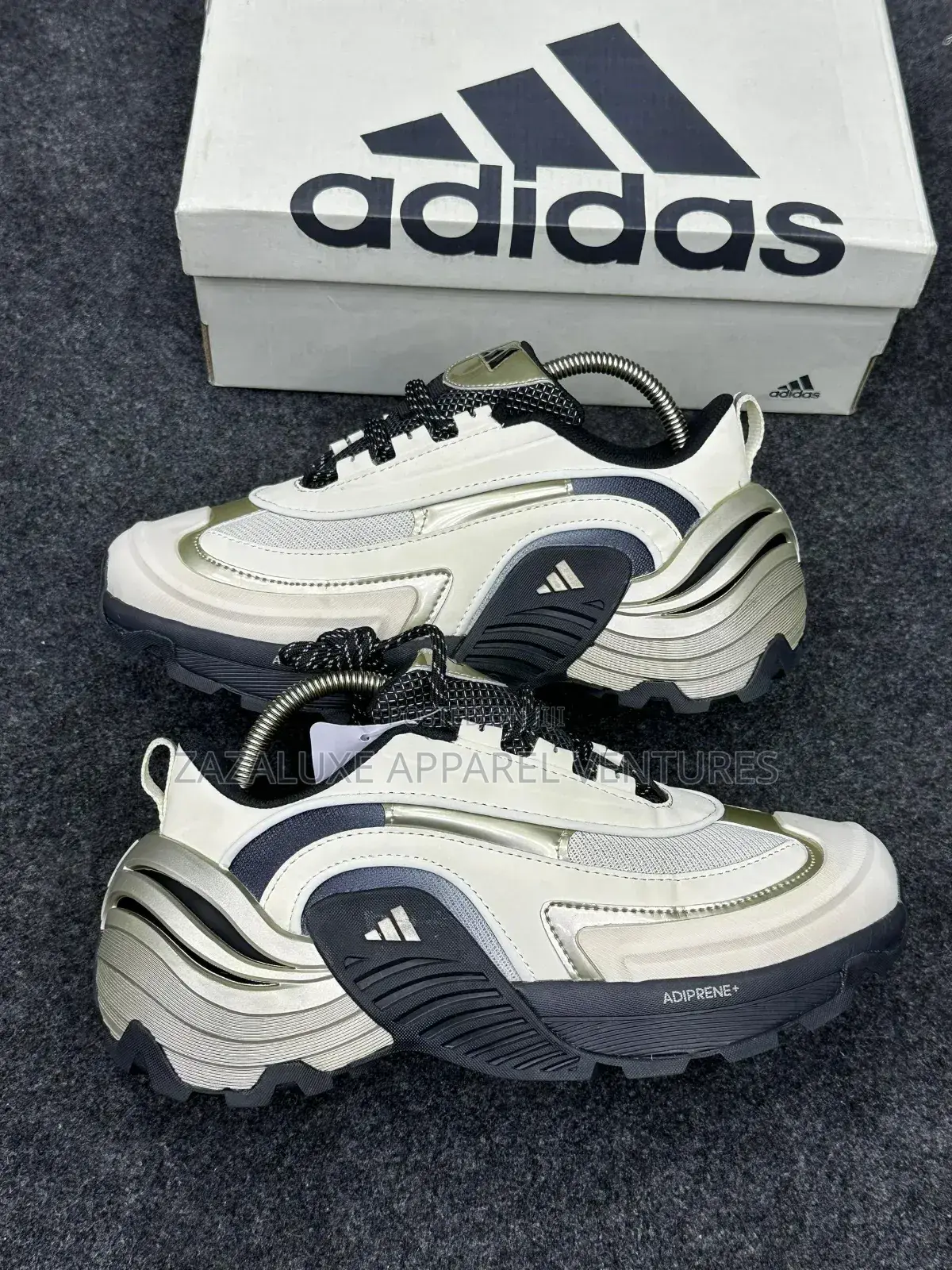 Wonder Runner Turbo Adidas Sneakers