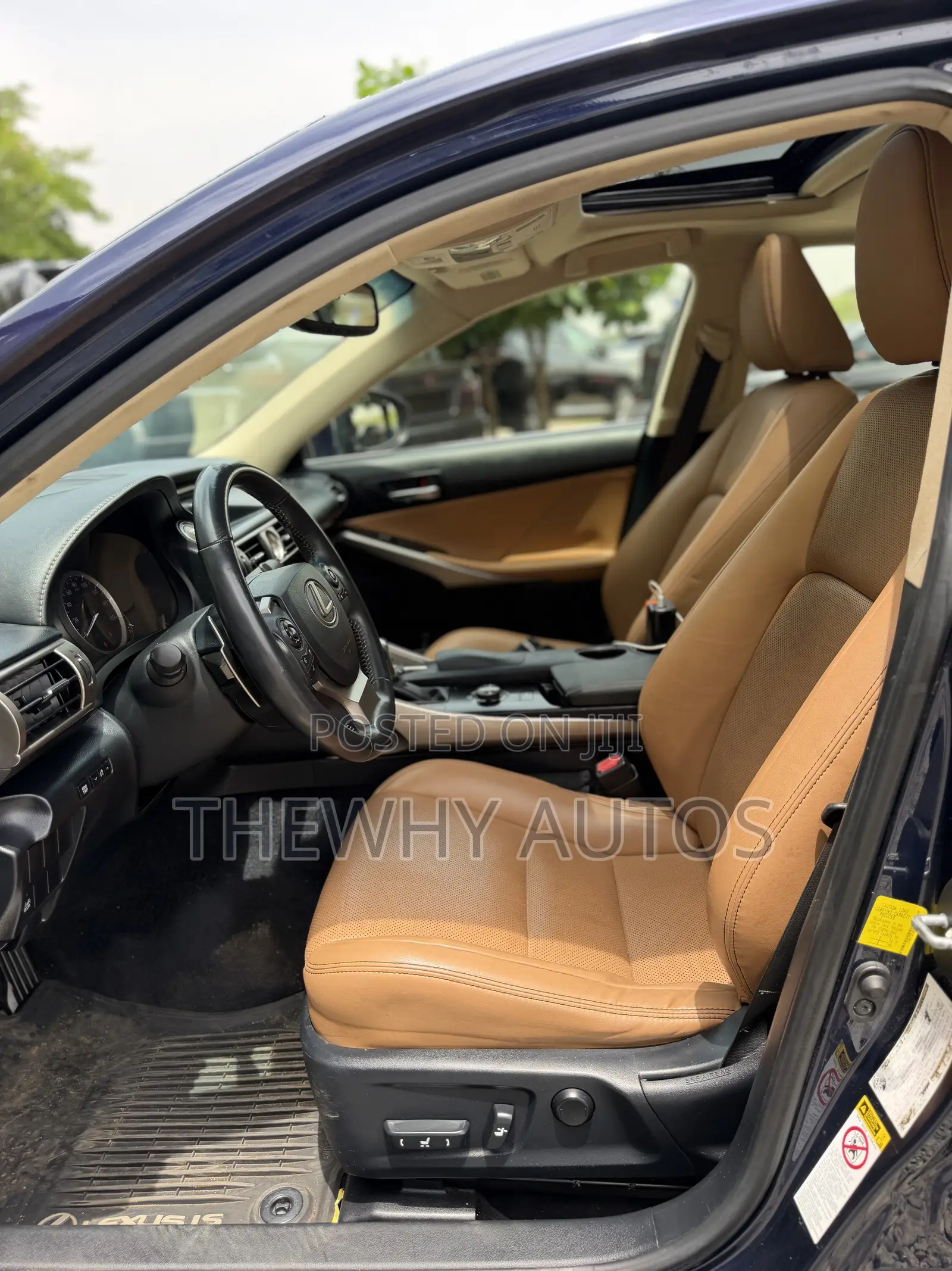 Lexus IS 250 4WD 2014 Blue