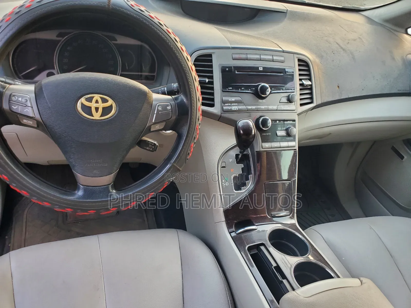Toyota Venza 2010 Silver
