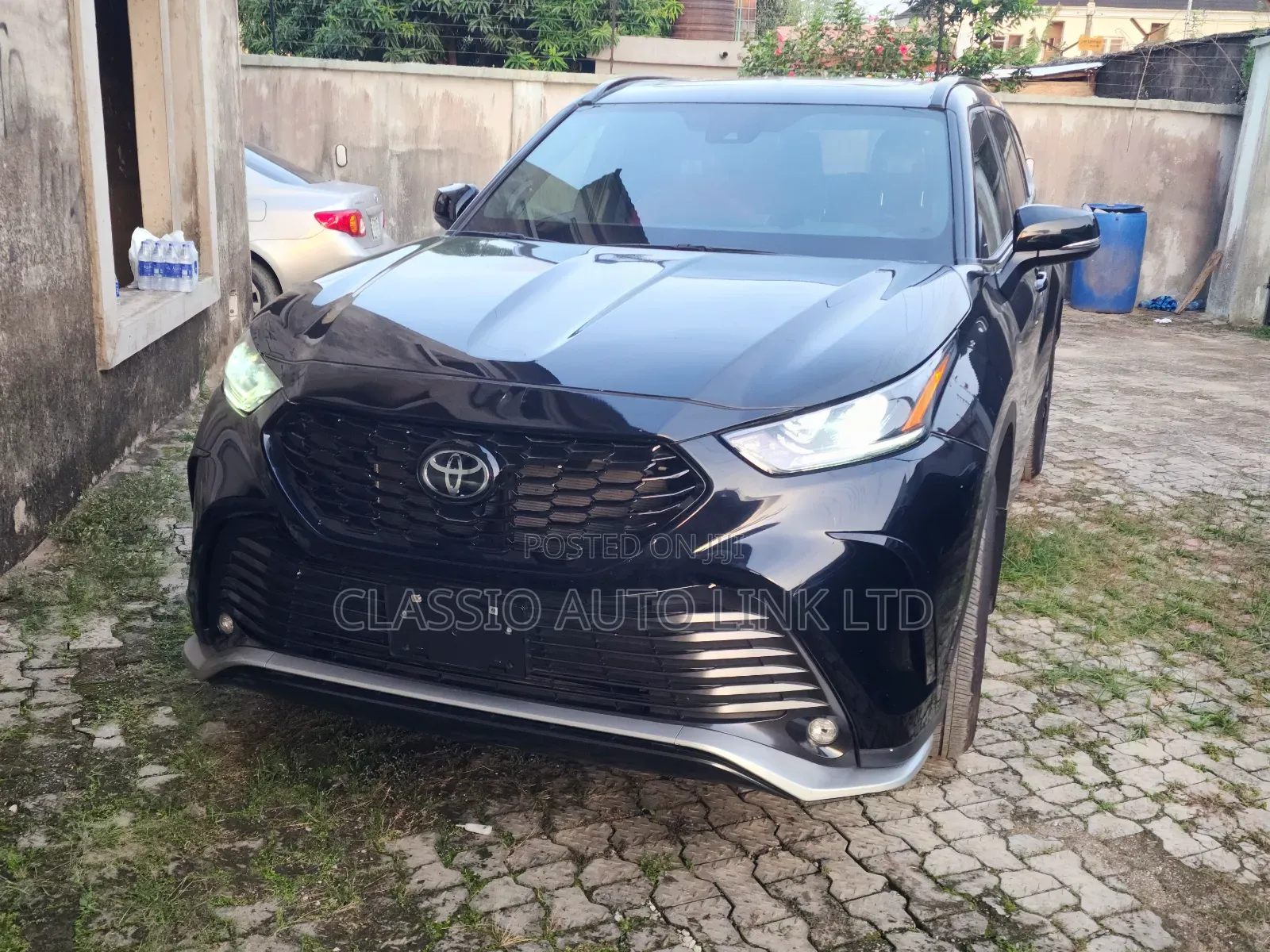 Toyota Highlander XSE AWD 2024 Black