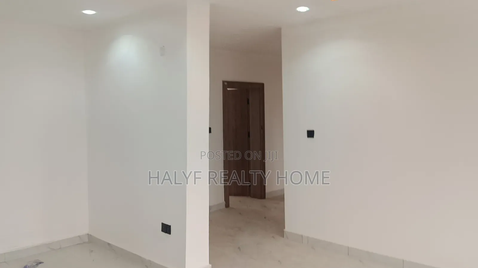 3bdrm Block of Flats in News Engineering, Dawaki for rent