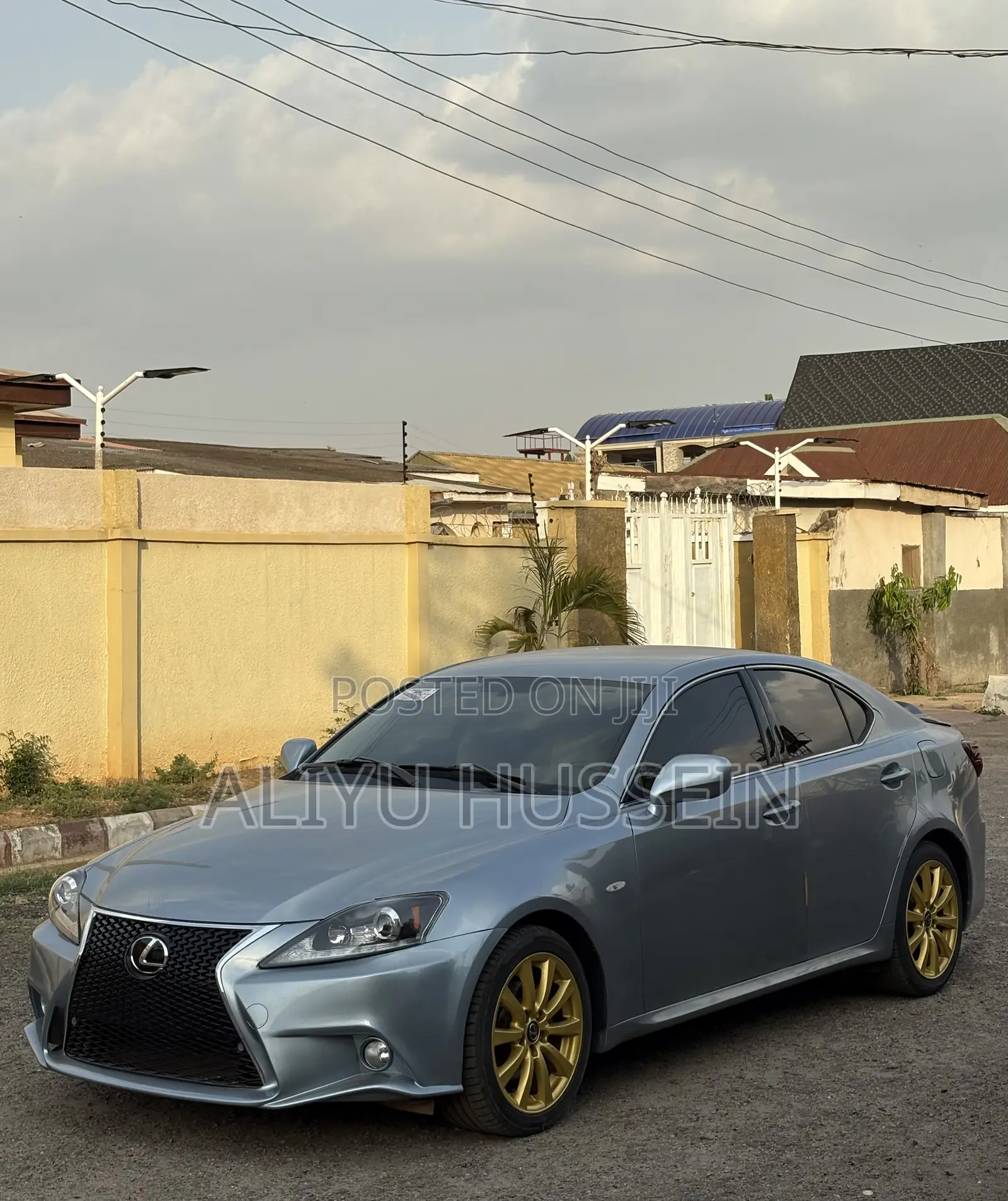 Lexus IS 2010 Blue
