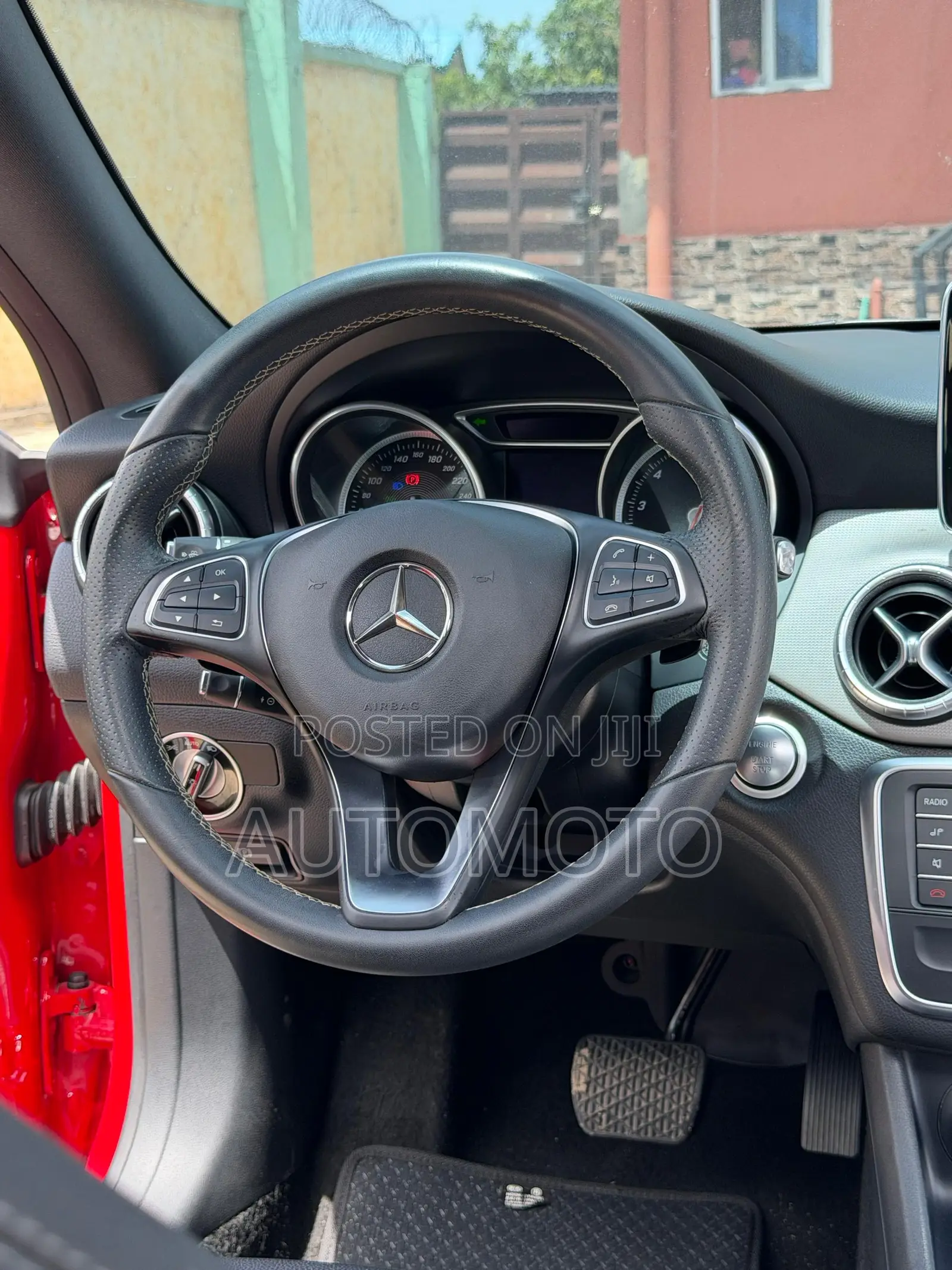 Mercedes-Benz CLA-Class CLA 250 4MATIC Sedan 2017 Red