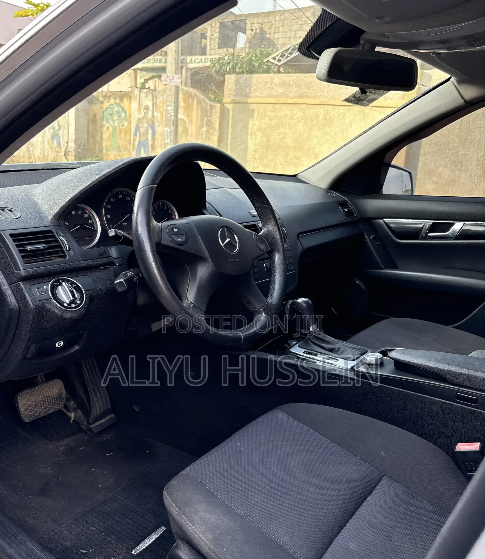 Mercedes-Benz C300 2010 Silver