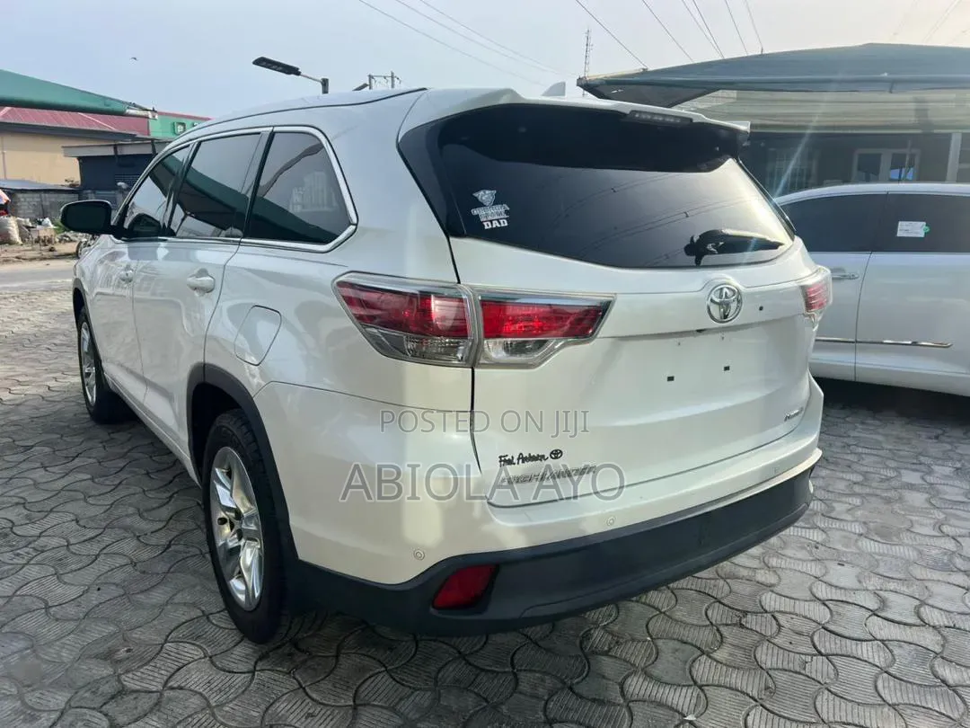 Toyota Highlander 2015 White