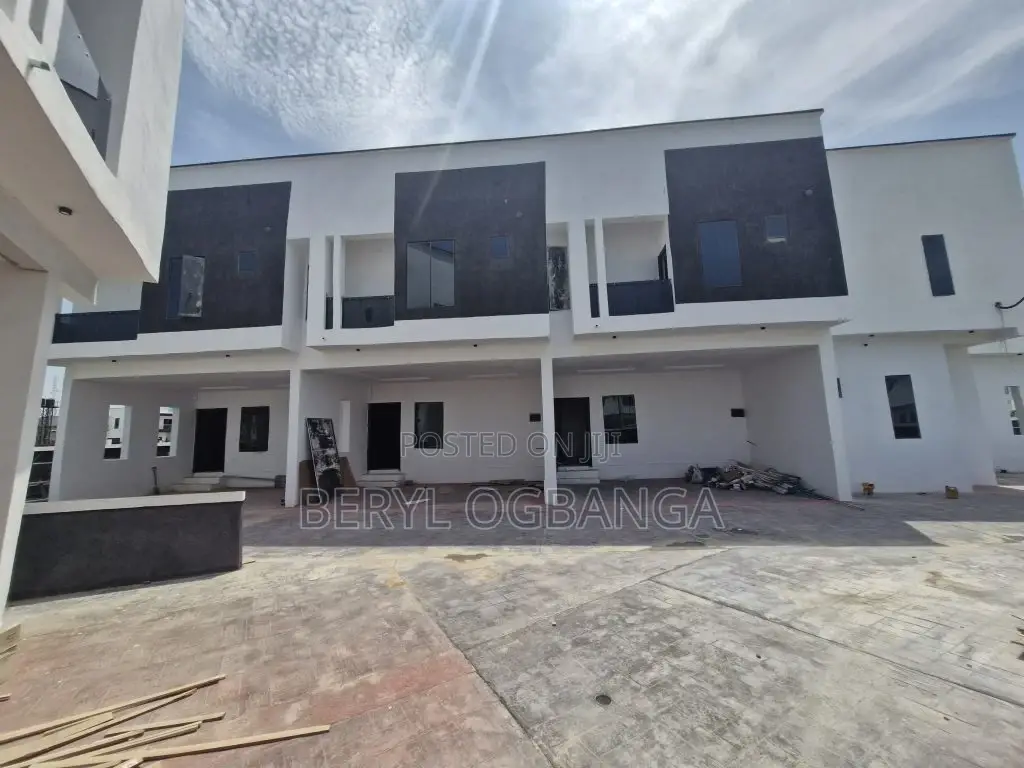 3bdrm Duplex in Ado / Ajah for sale