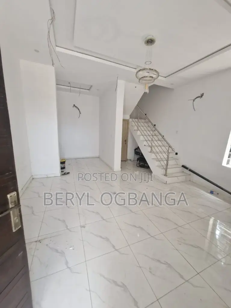 3bdrm Duplex in Ado / Ajah for sale