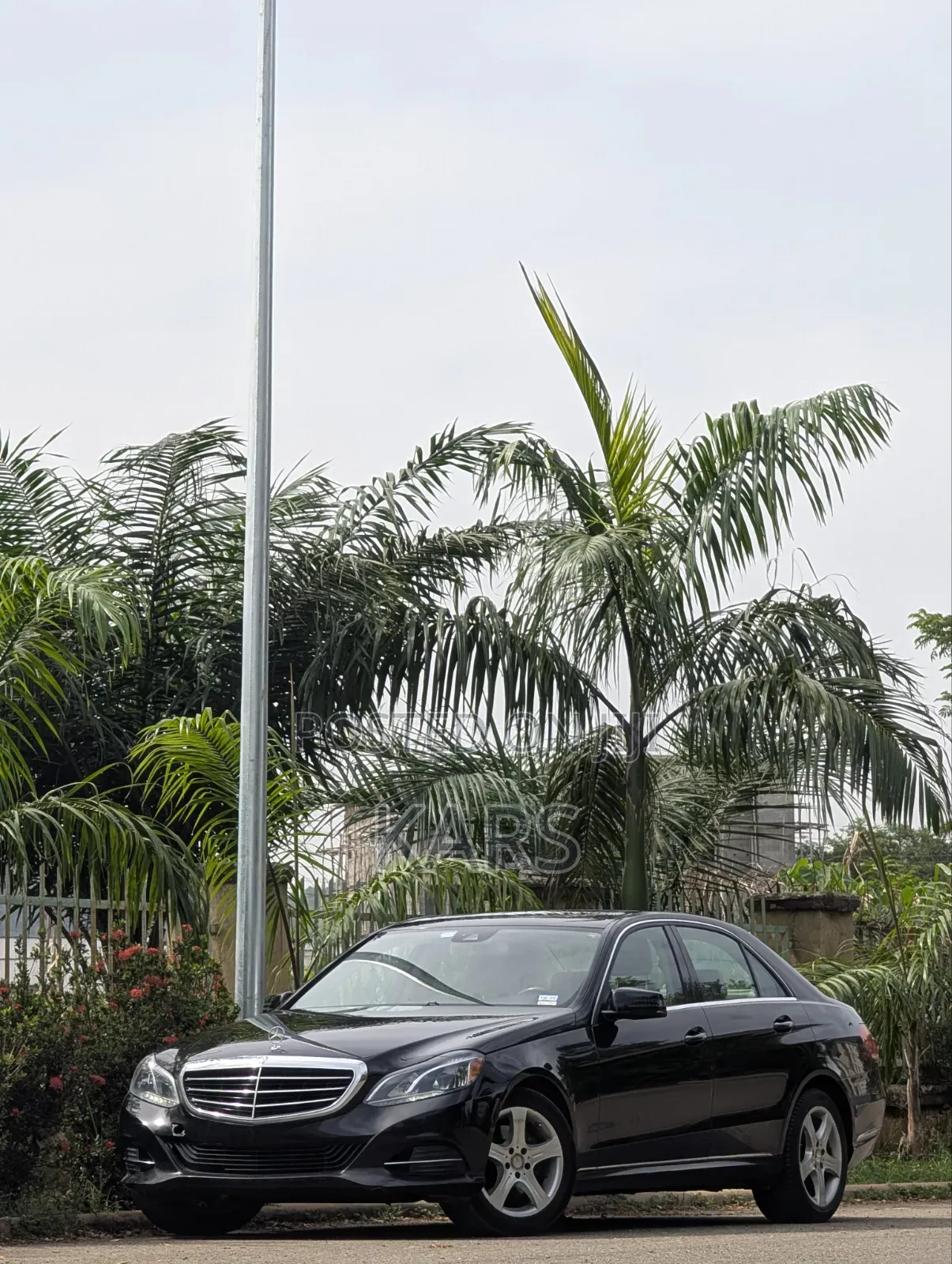 Mercedes-Benz E350 2013 Black