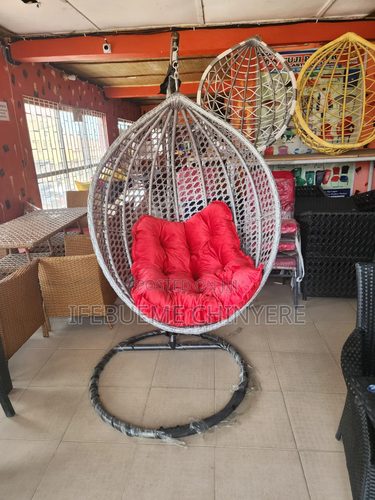 Zebra Color of Swinging Chair