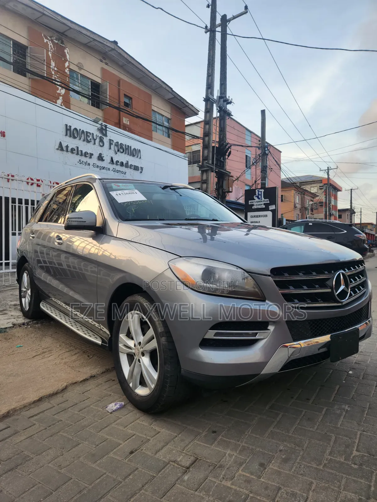 Mercedes-Benz M Class ML350 4MATIC 4dr SUV AWD (3.5L 6cyl 7A) 2014 Gray