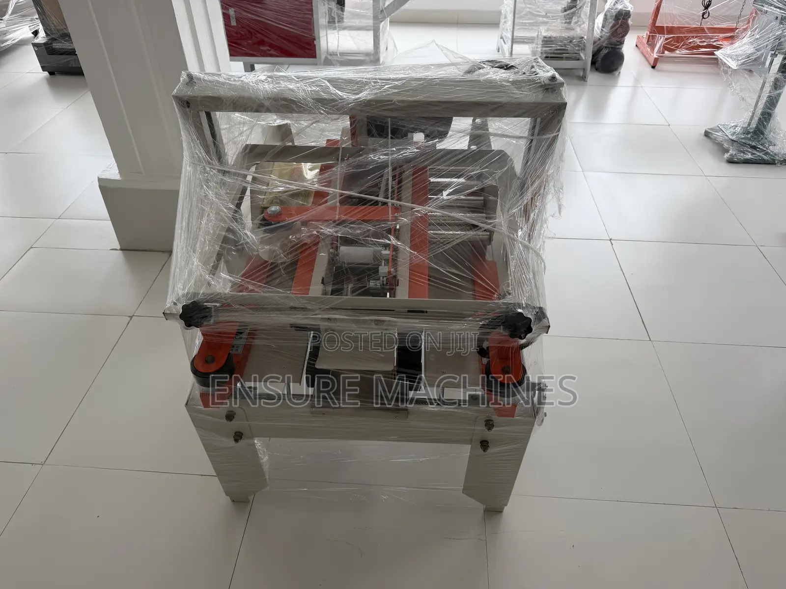 Sealing Machine - Carton Sealing Machine