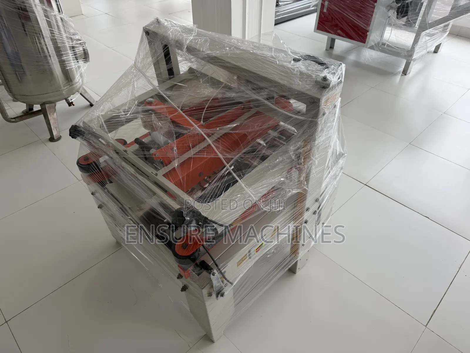 Sealing Machine - Carton Sealing Machine