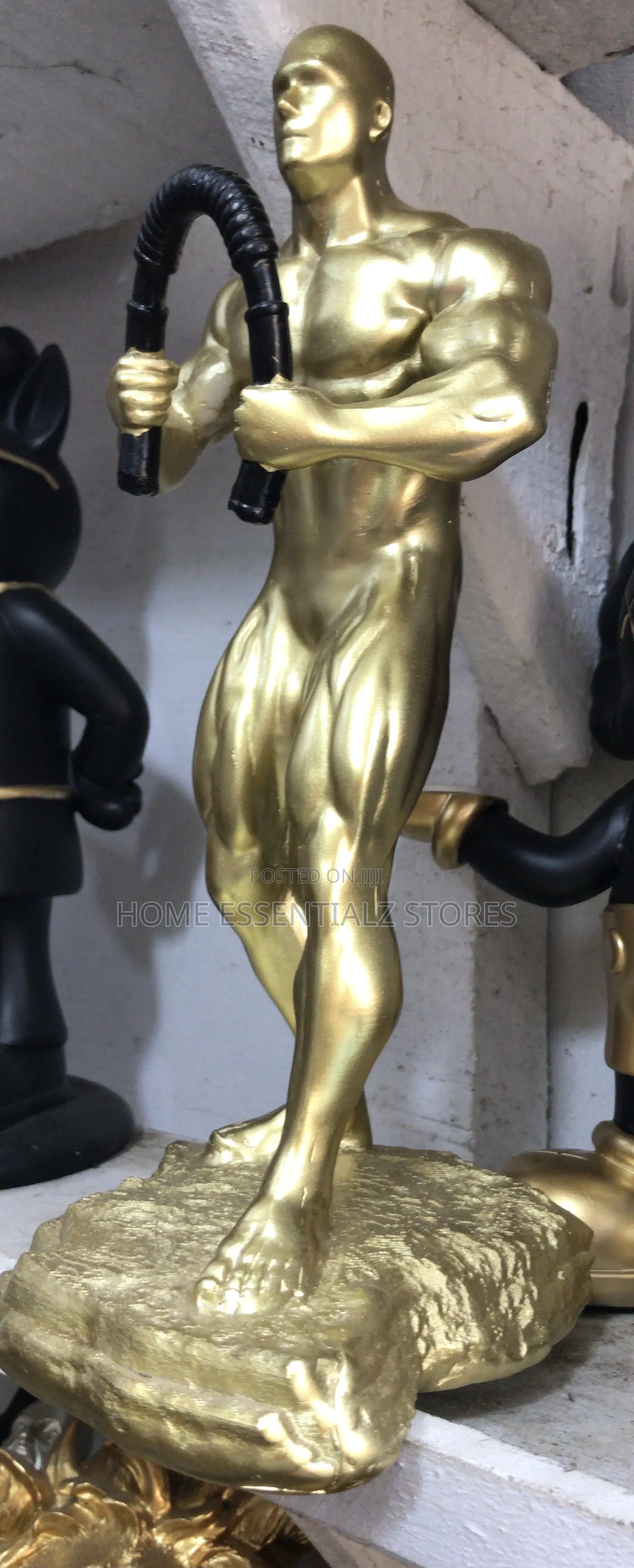 Iron Bender Man Home Decor - Strong Man Table Ornament