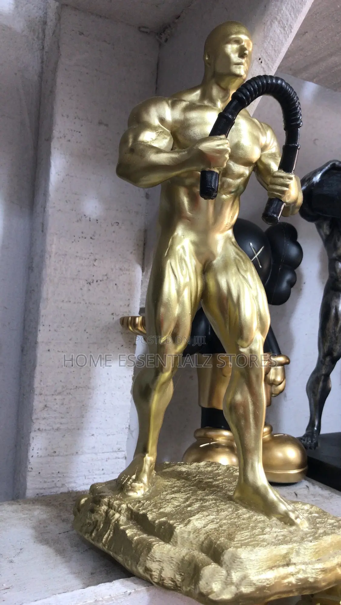 Iron Bender Man Home Decor - Strong Man Table Ornament