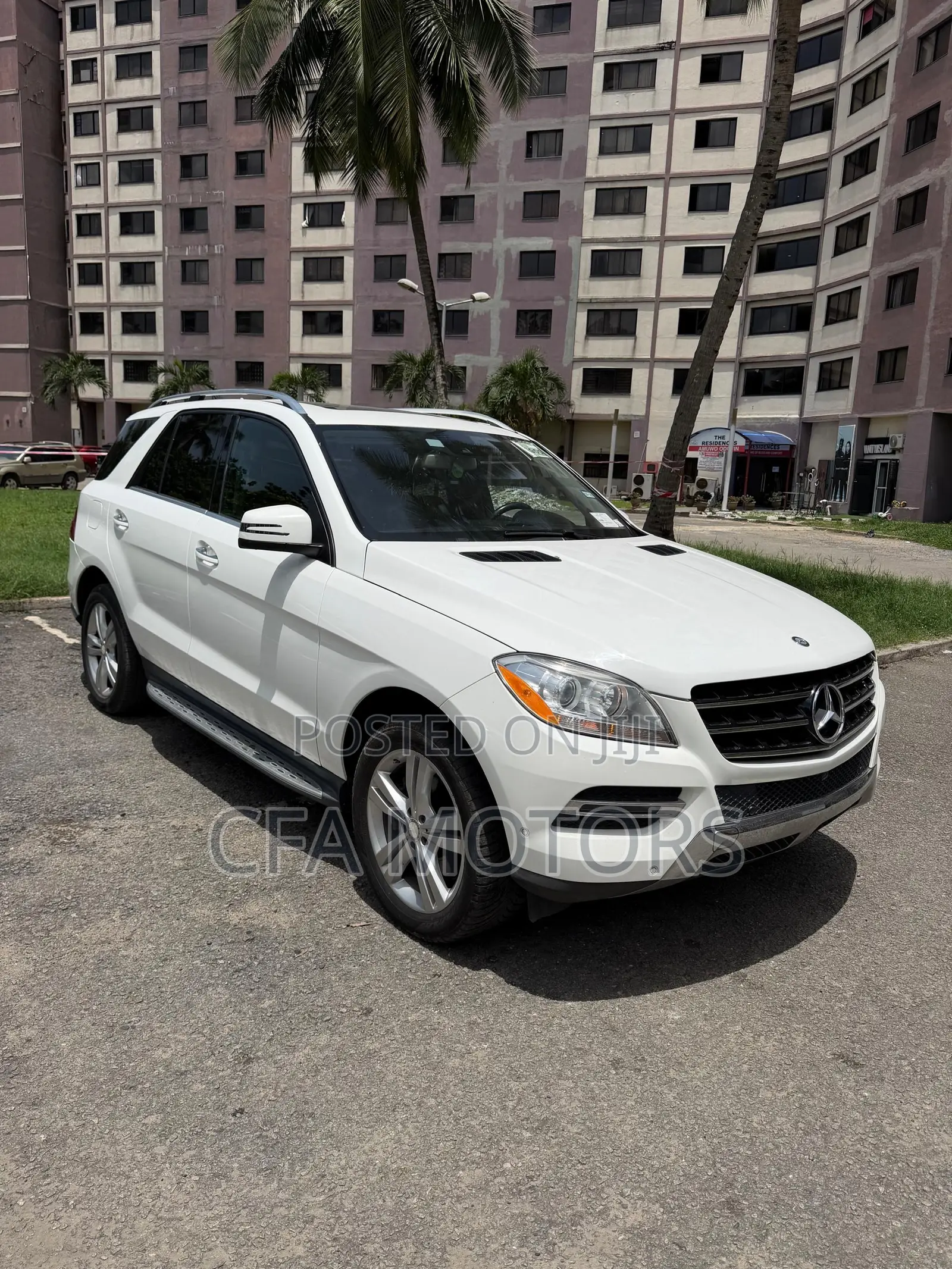 Mercedes-Benz M Class ML350 4dr SUV (3.5L 6cyl 7A) 2015 White