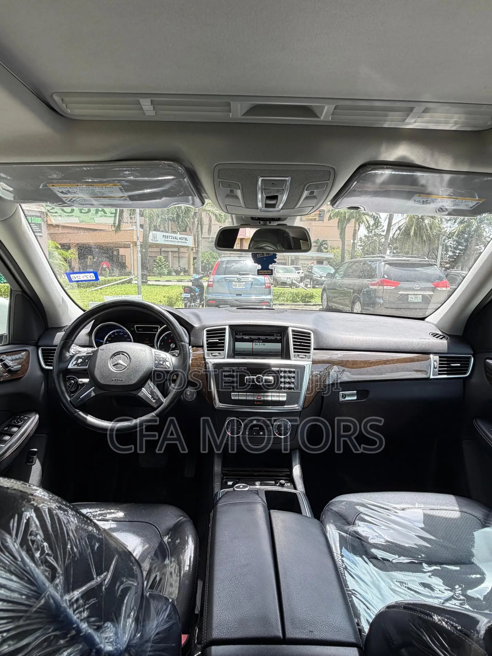 Mercedes-Benz M Class ML350 4dr SUV (3.5L 6cyl 7A) 2015 White