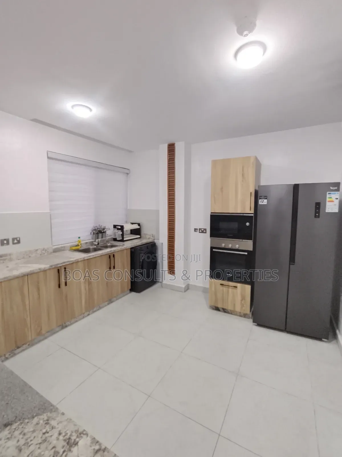 Furnished 3bdrm Block of Flats in Akin Adesola for sale